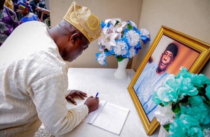 Prof Tunde Samuel: Lagos Speaker Mourns GAC Member, Says APC Lost A Titan