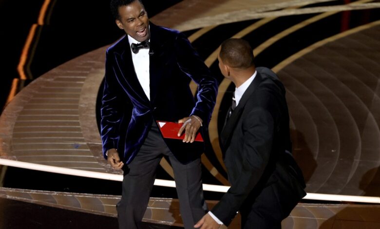 Chris Rock tenders apology to Jada, Will Smith