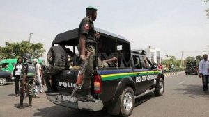 Police arrest five traffic robbers in Lagos