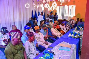 Oshodi-Isolo LGA APC Holds Meeting to Foster Peace, Unity within the Party