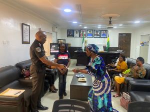 Families of slain police officers in Anambra get N43m compensation