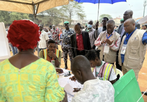 Presidential election: Commonwealth observers praise Nigerians, caution losers
