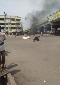 Riot in Ogun as angry youths protest naira, fuel scarcity