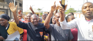 Applause as Buhari reappoints Igwe MD Federal Neuropsychiatric Hospital Enugu
