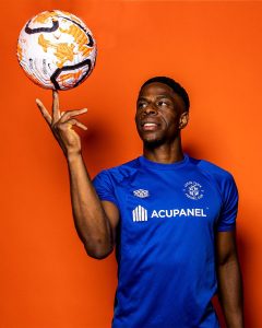Transfer: Nigerian-born forward signs for Luton Town