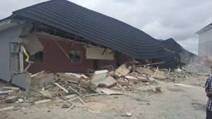 FCTA demolishes building in Apo
