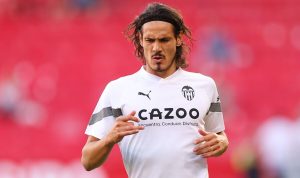 Transfer: Valencia to terminate Cavani’s contract