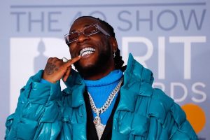 Burna Boy equals Davido’s record on US Apple Music chart