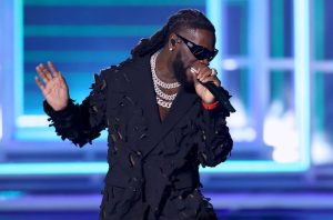 ‘Nigerians don’t believe I’m on the same level as American artists’ – Burna Boy