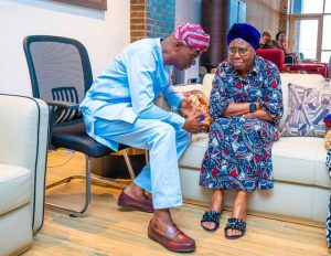 GOV. SANWO-OLU PAYS CONDOLENCE VISIT TO LATE ROTIMI AKEREDOLU’S FAMILY AT THEIR IBADAN RESIDENCE ON FRIDAY, 29 DECEMBER 2023