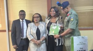 Glo receives commendations from Army Signals school